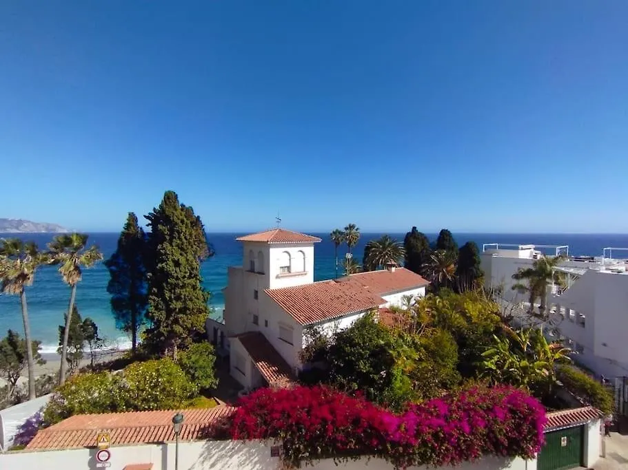 Stunning Apartment With Sea Views At Calle Carabeo, Nerja 0*,  Španělsko