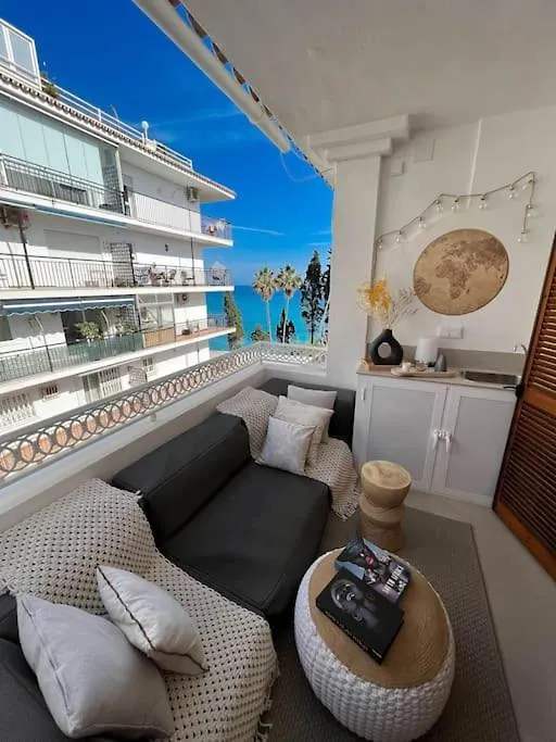 Stunning Apartment With Sea Views At Calle Carabeo, Nerja 0*,  Španělsko